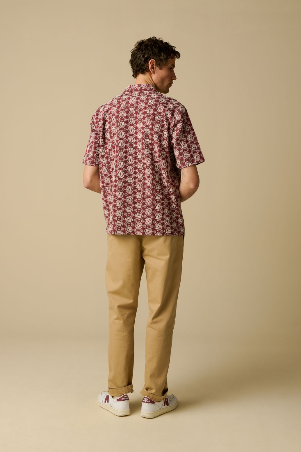 Chemise avec broderies - rouge foncé