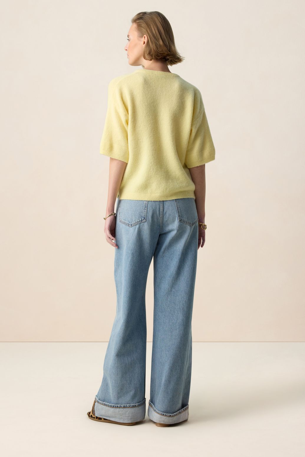 Lichtgeel gebreid vest