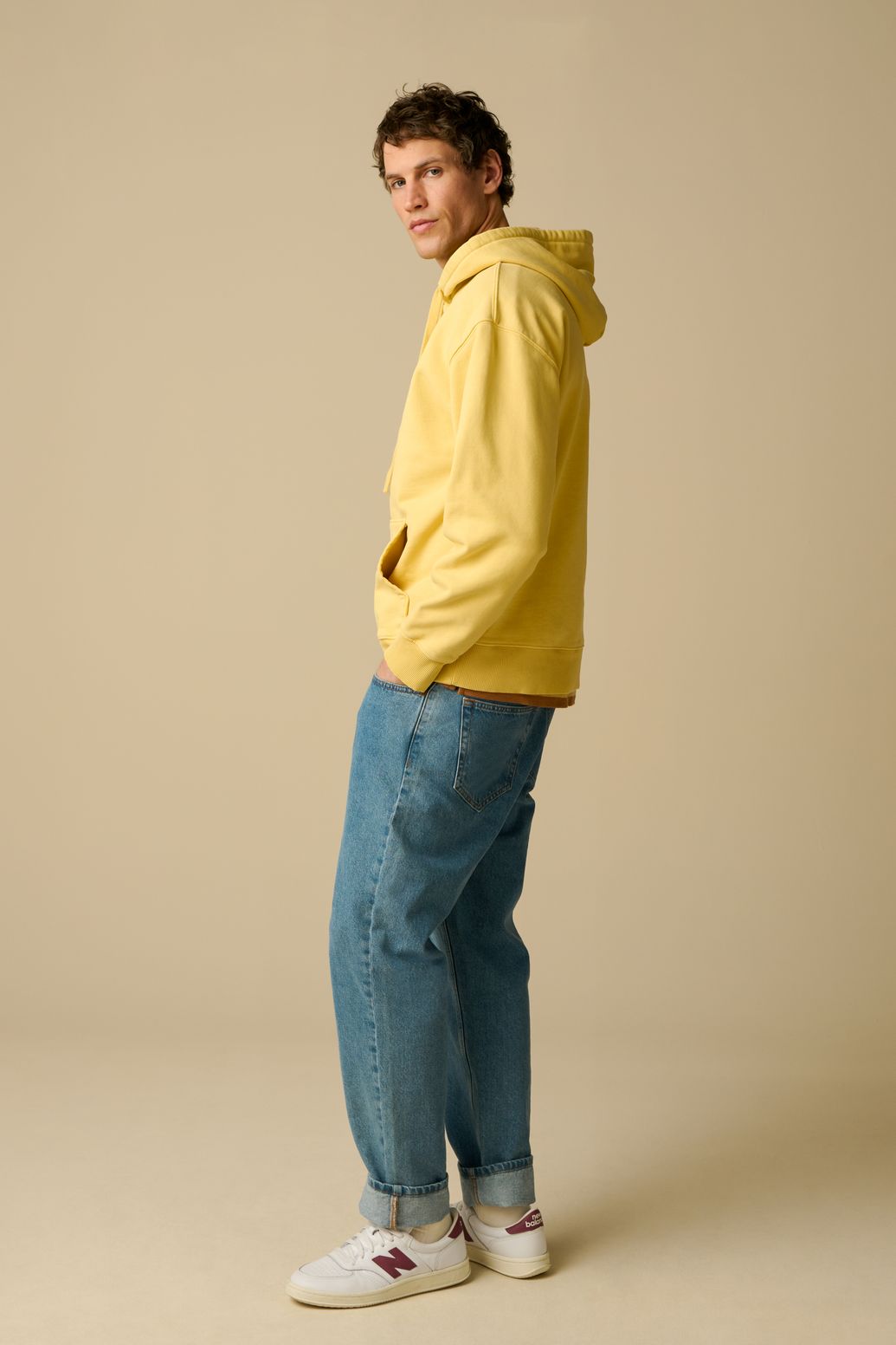 Hoodie mit Artwork-Print - gelb