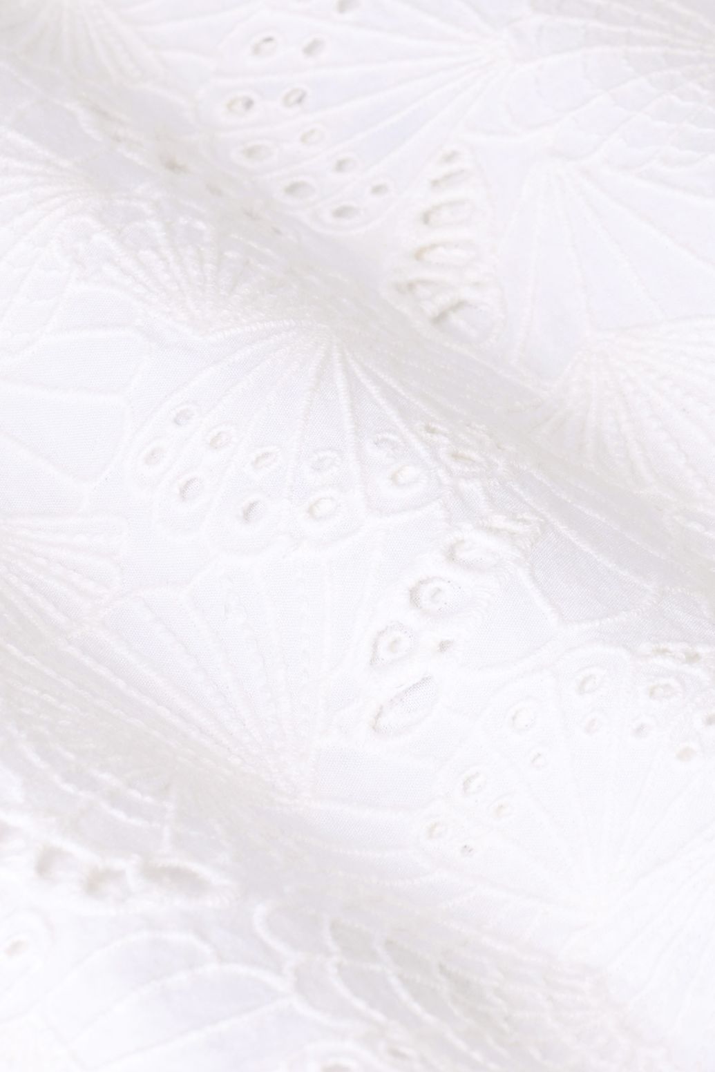 Witte short met broderie