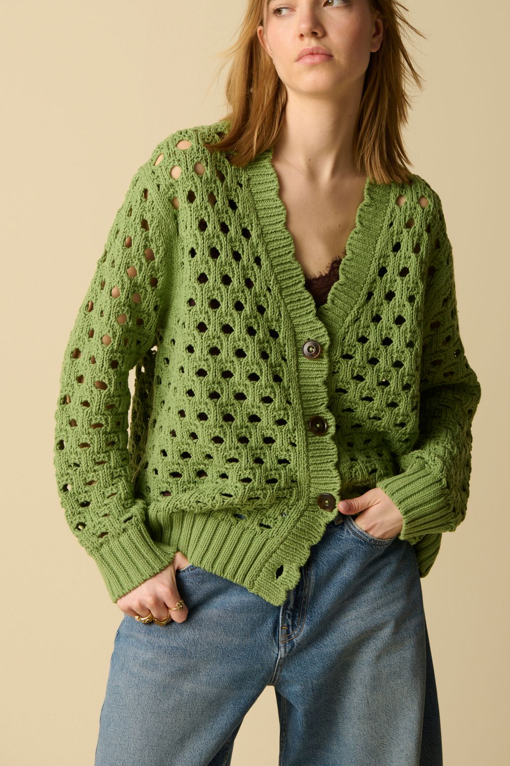 Strickjacke mit Lochmuster - grün