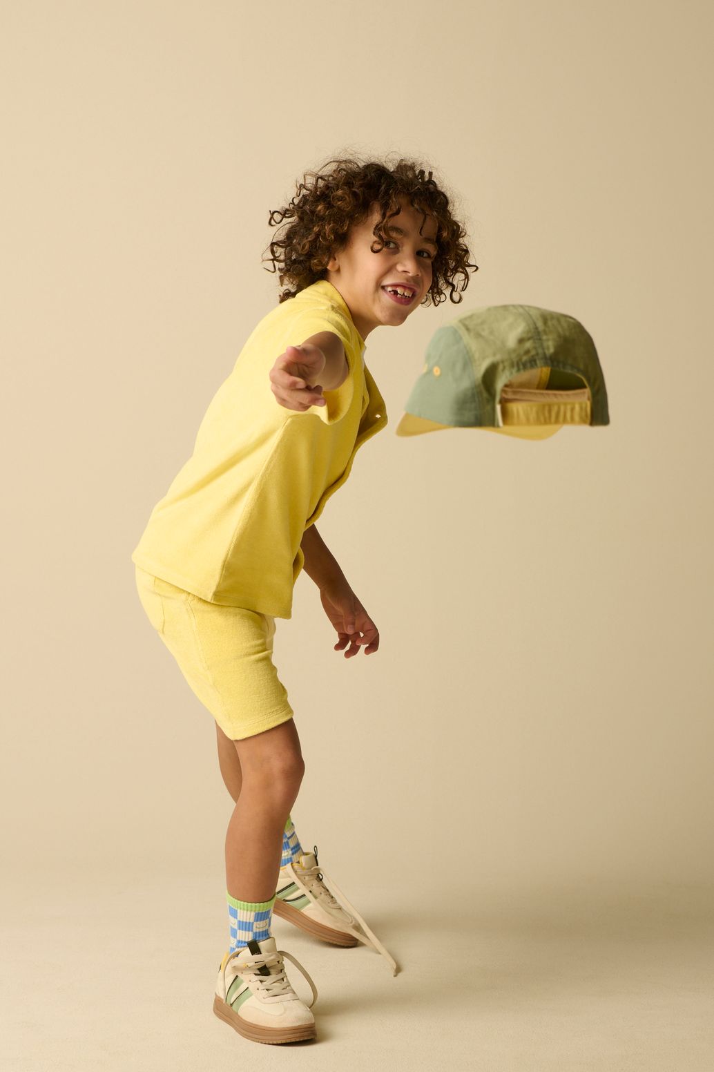 Lichtgele badstof short