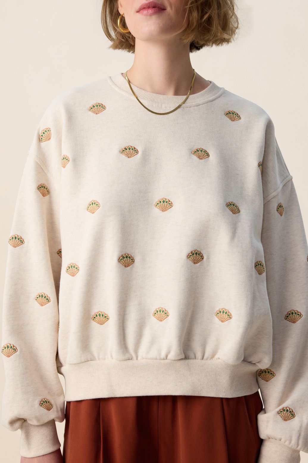 Sweater mit Stickerei-Details - beige