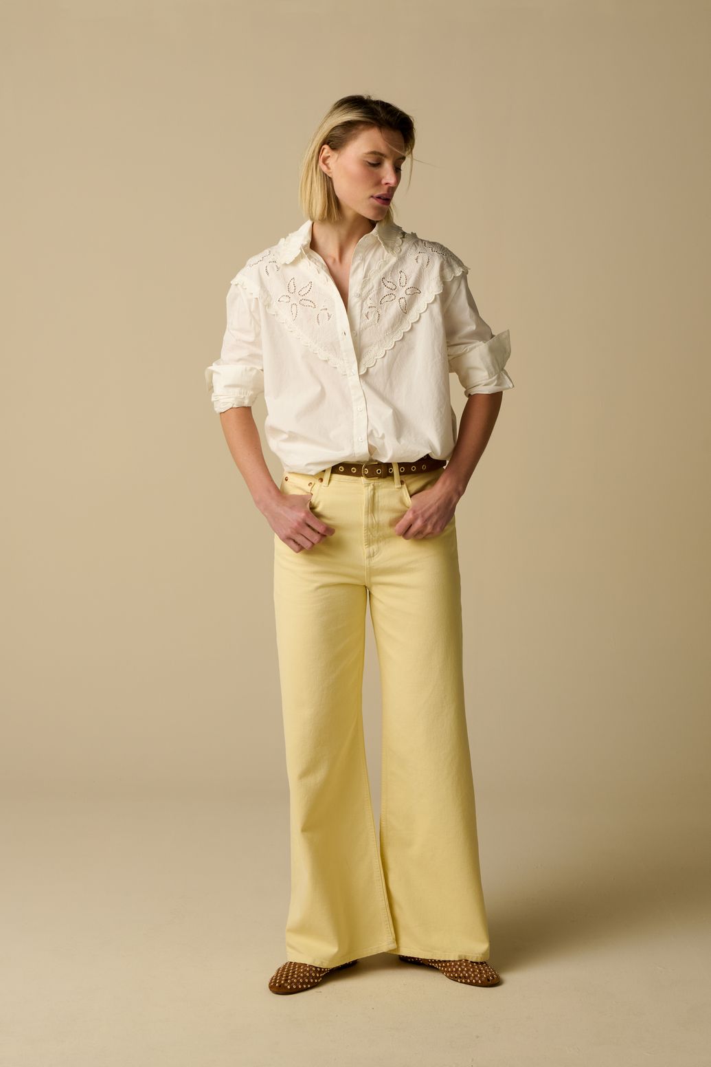 Weite Jeans - hellgelb