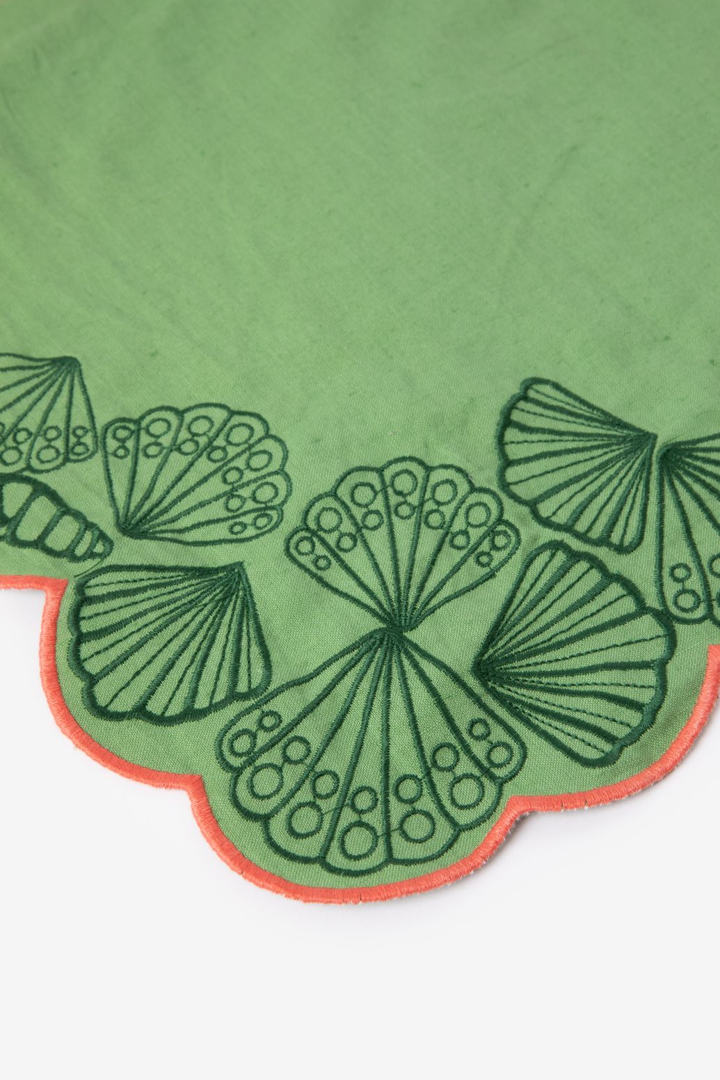 Groene placemat set met schelpen