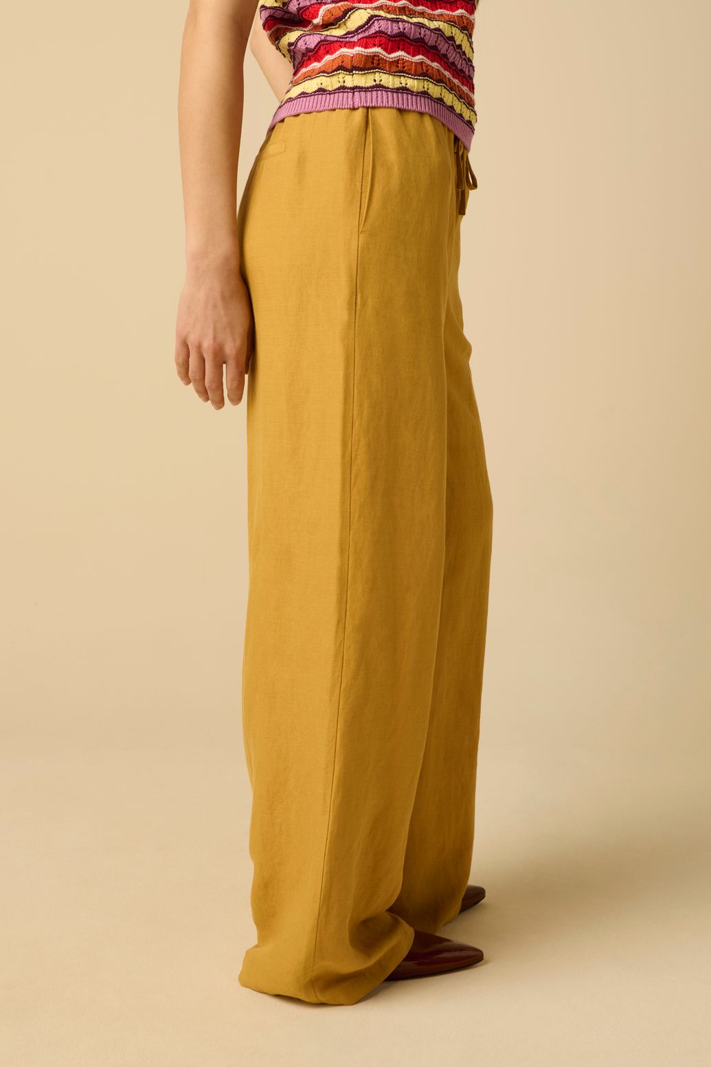 Pantalon taille haute jambes larges - jaune foncé