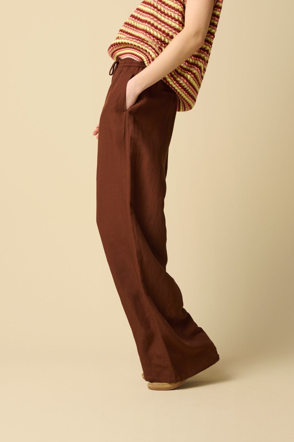 Weite High Waist Hose - dunkelbraun