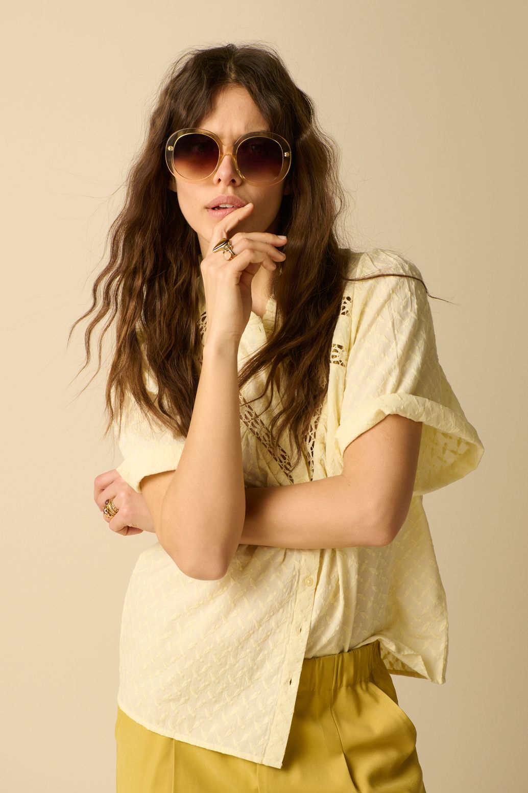 Blouse avec broderie - jaune clair