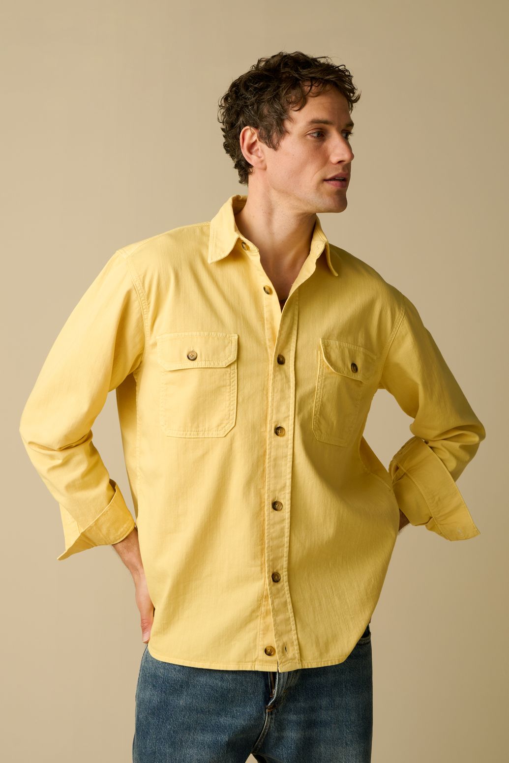 Chemise avec poches plaquées - jaune