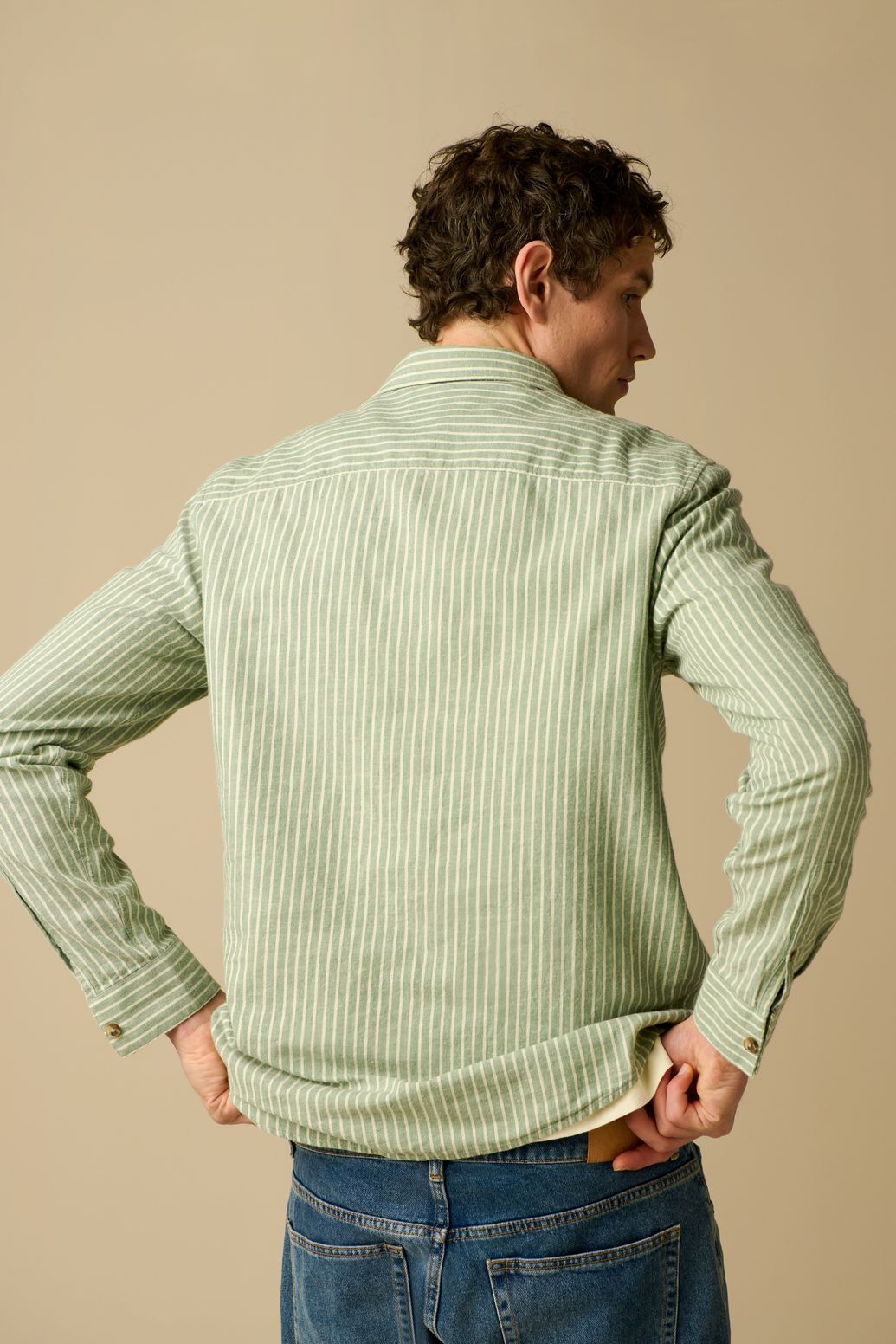 Groen gestreept overhemd