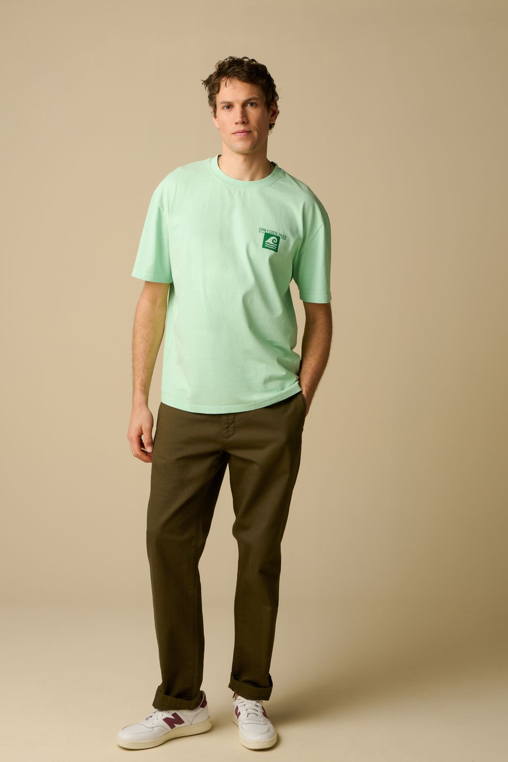 Donkergroene chino