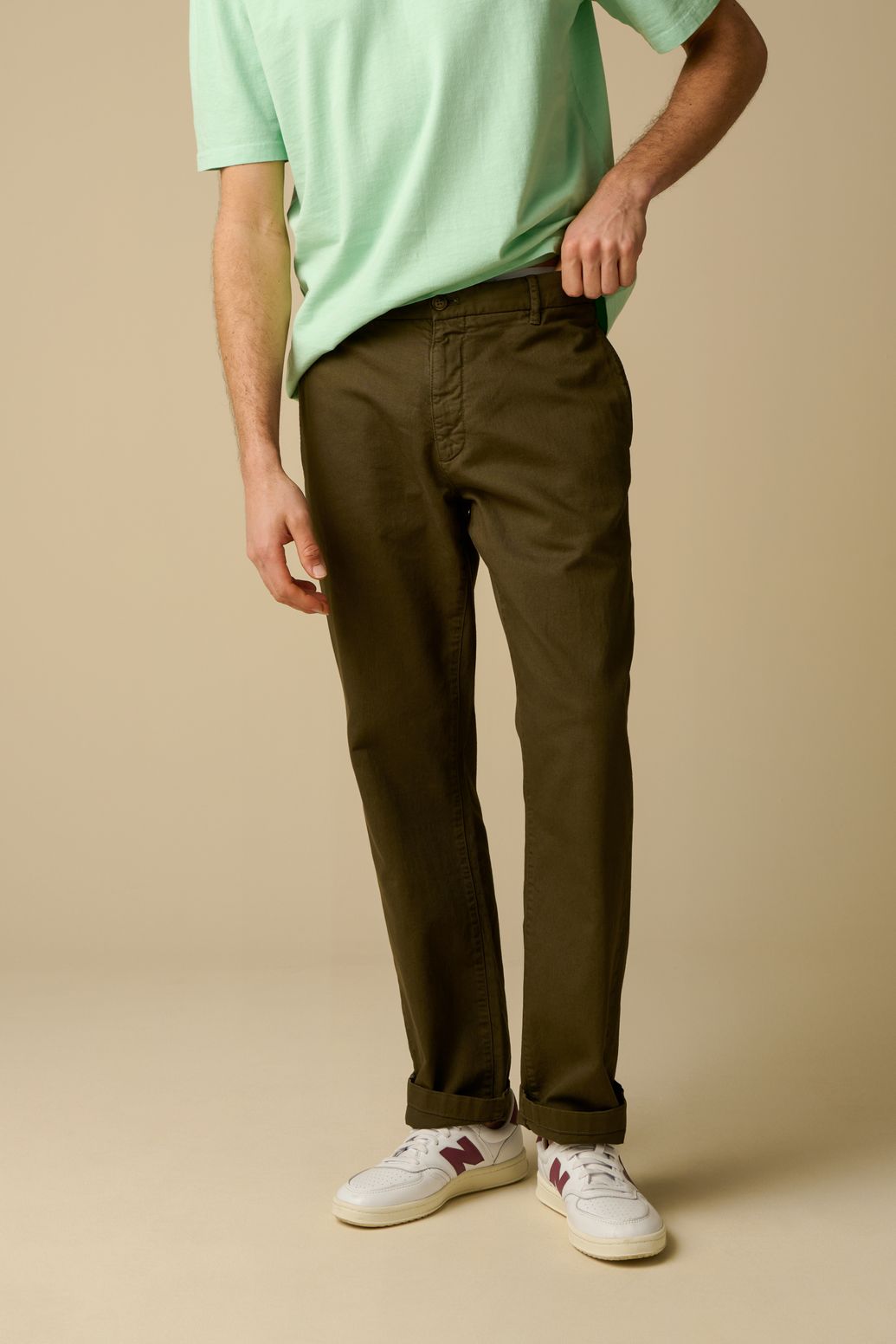 Donkergroene chino