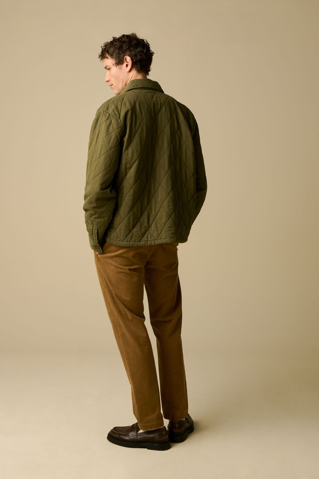 Bruine chino