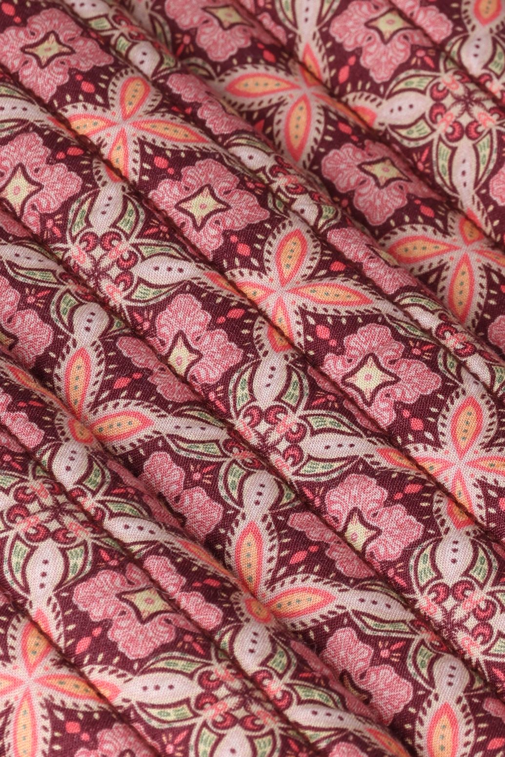 Kimono matelassé avec imprimé - rouge foncé