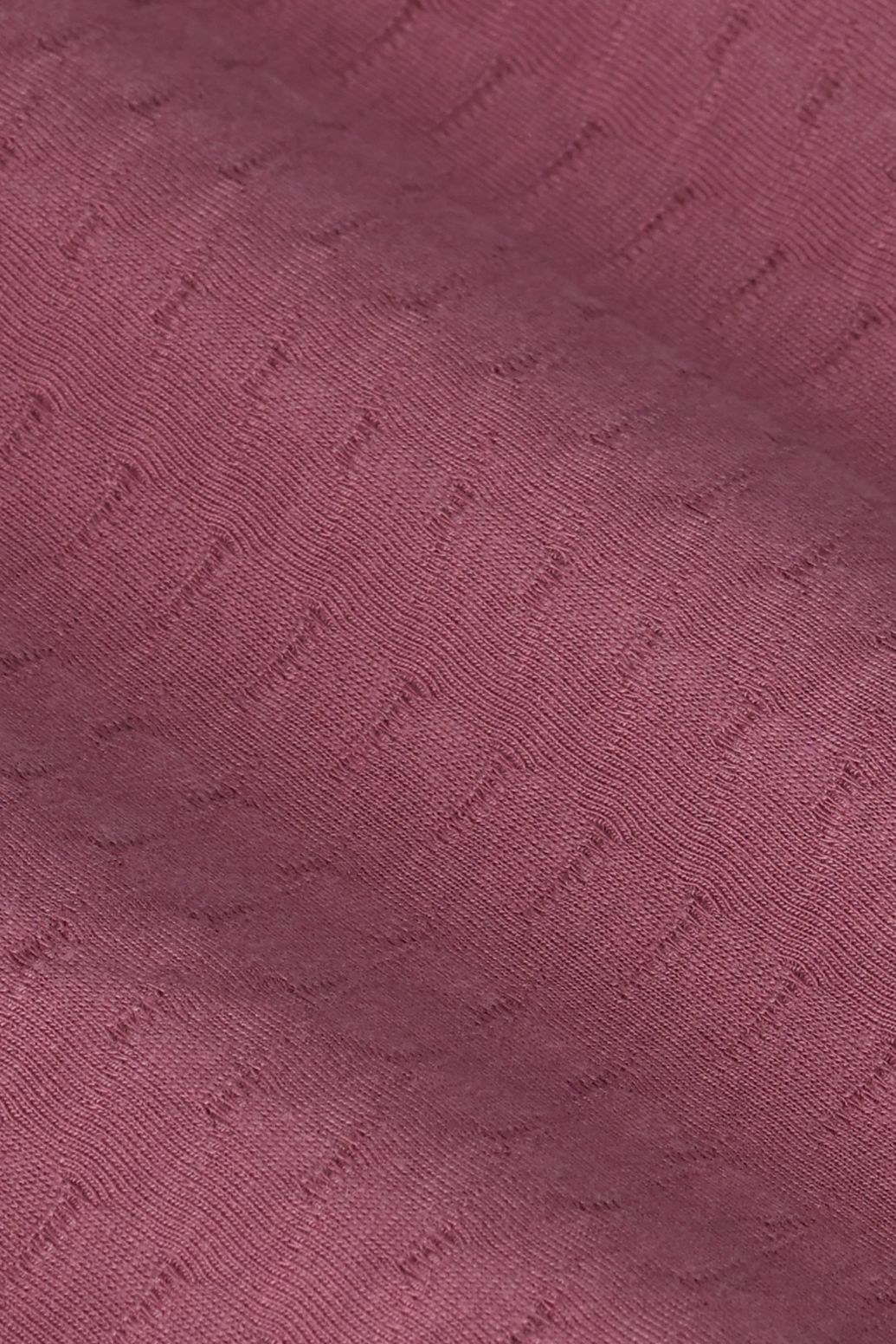 Donkerroze t-shirt met pofmouwen