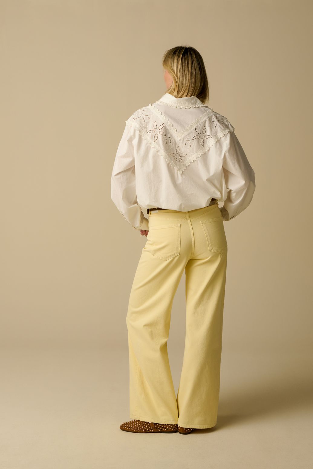 Witte blouse met embroidery