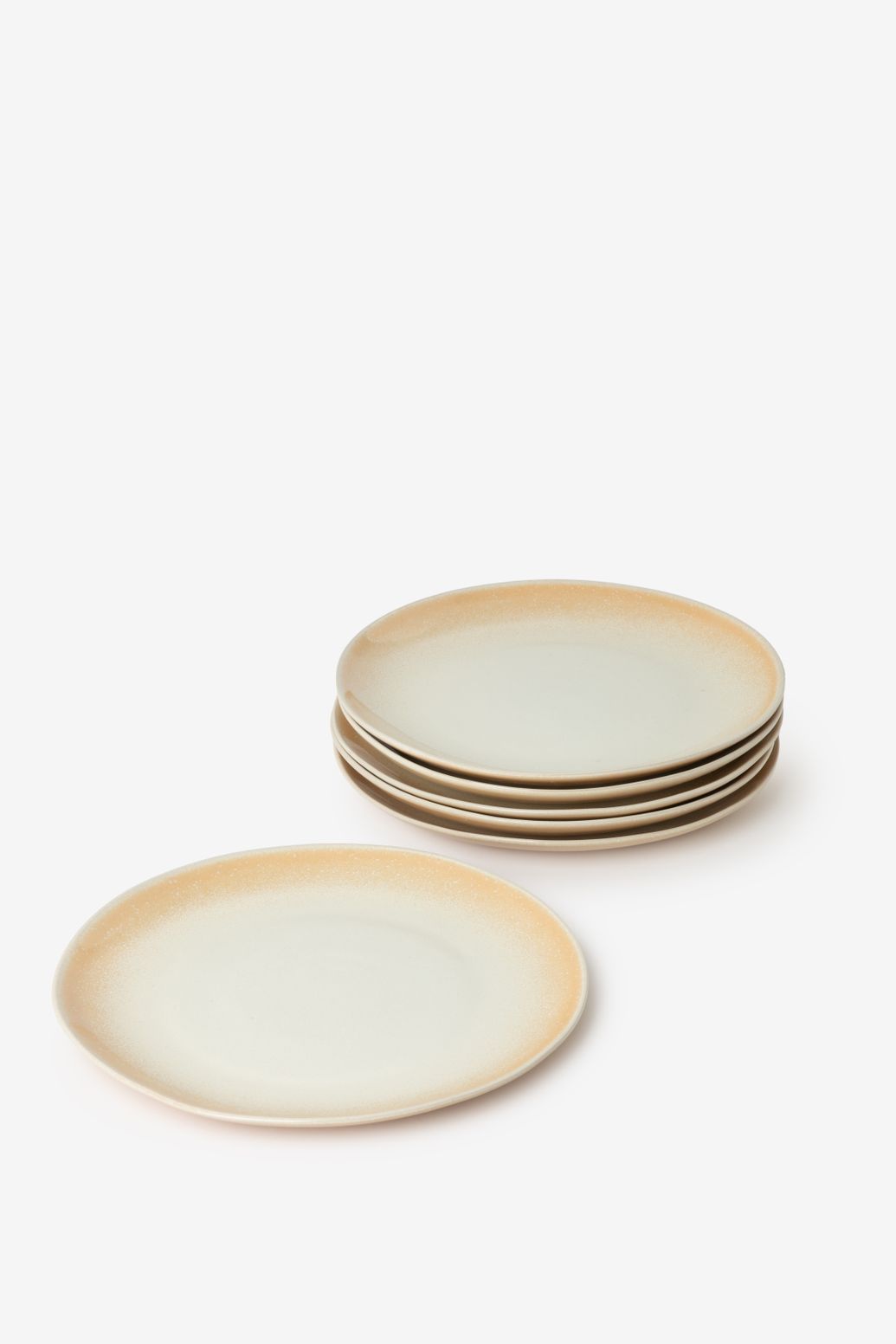 Lichtgele reactive glaze dinerbord