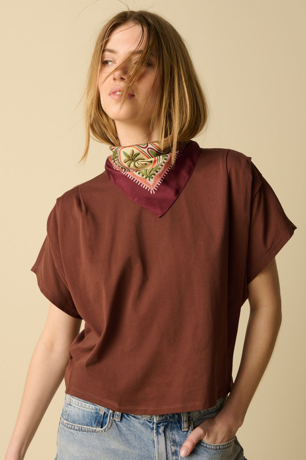 Foulard avec imprimé palmiers - rouge foncé