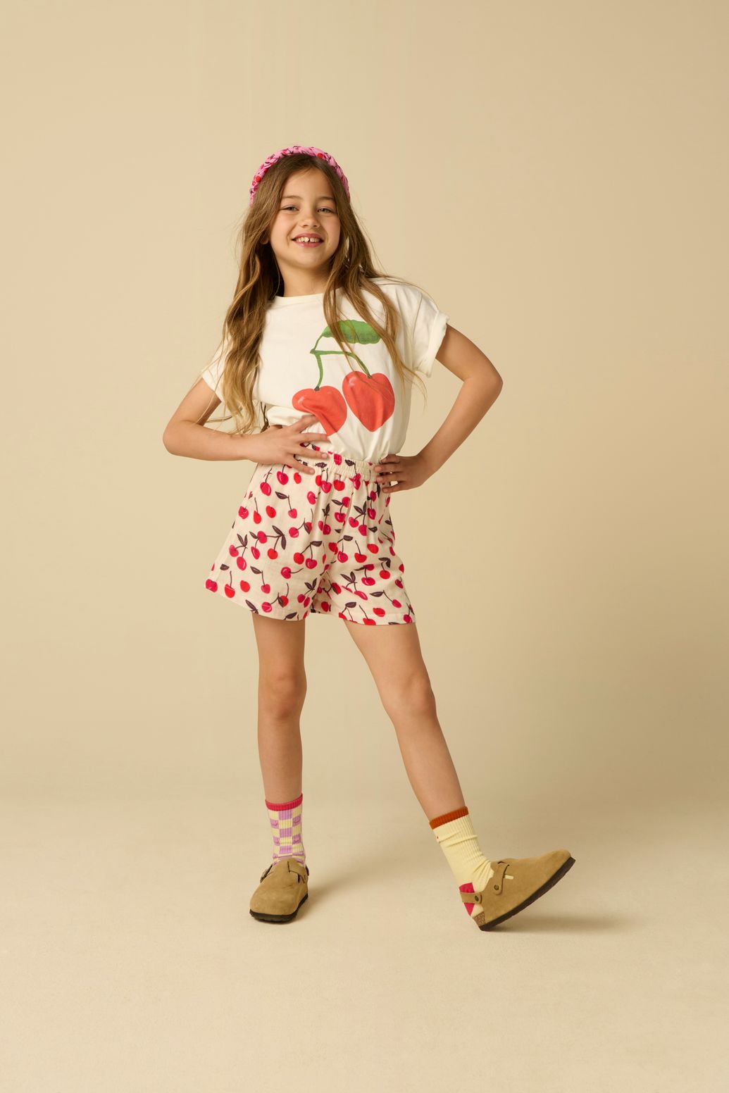 Witte short met kersen print