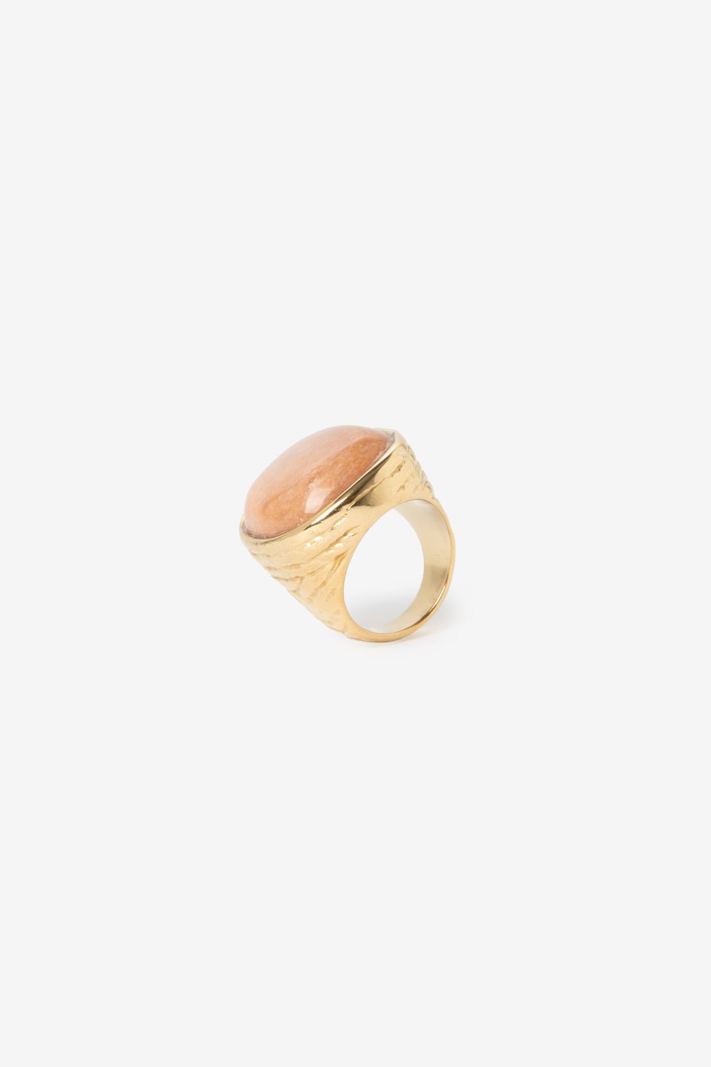 Bague plaqué or avec pierre ovale