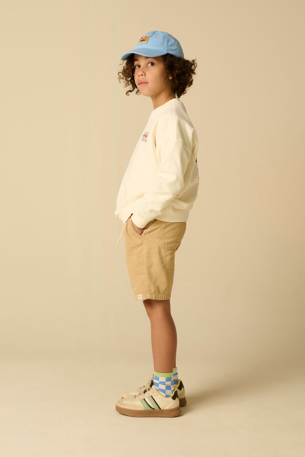 Witte sweater met artwork