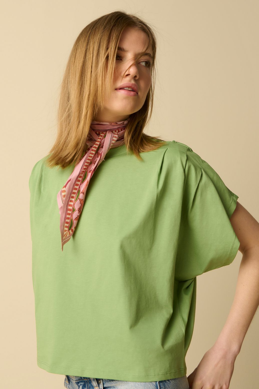 Kastiges T-Shirt - grün