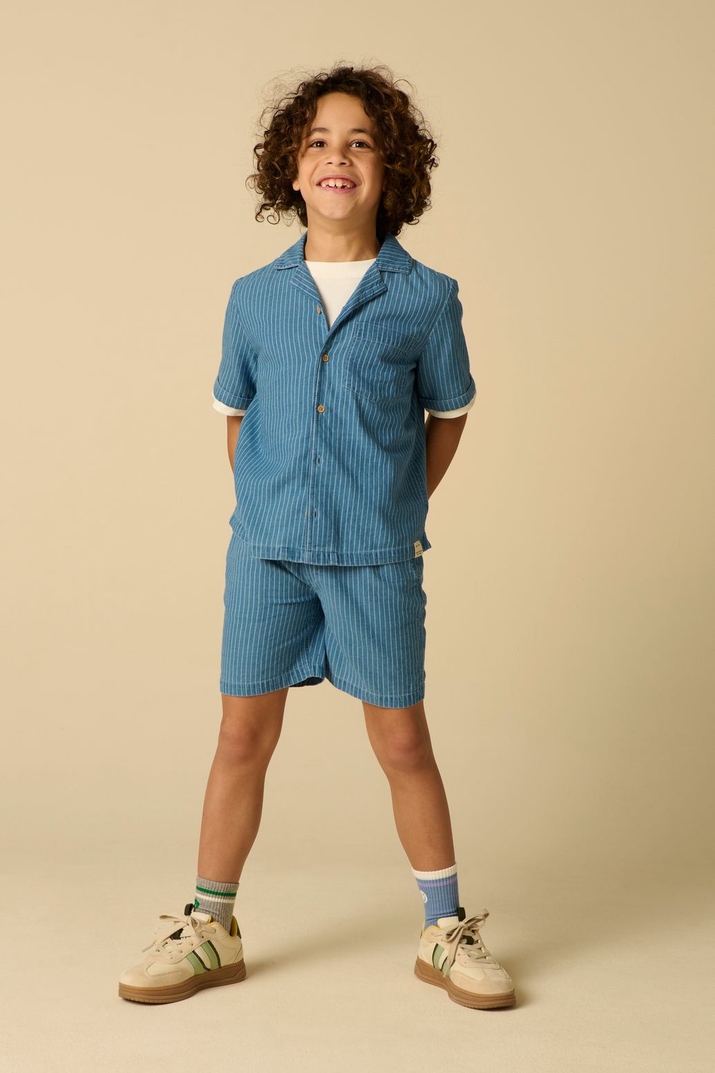 Blauwe denim gestreepte short