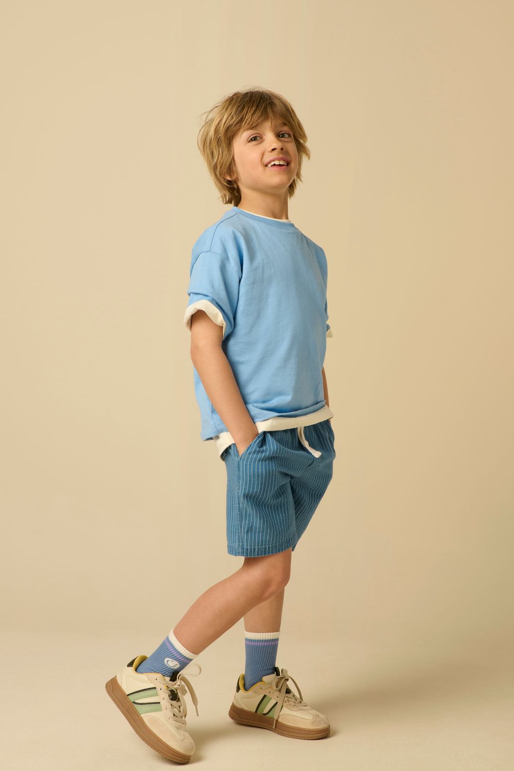 Blauwe denim gestreepte short