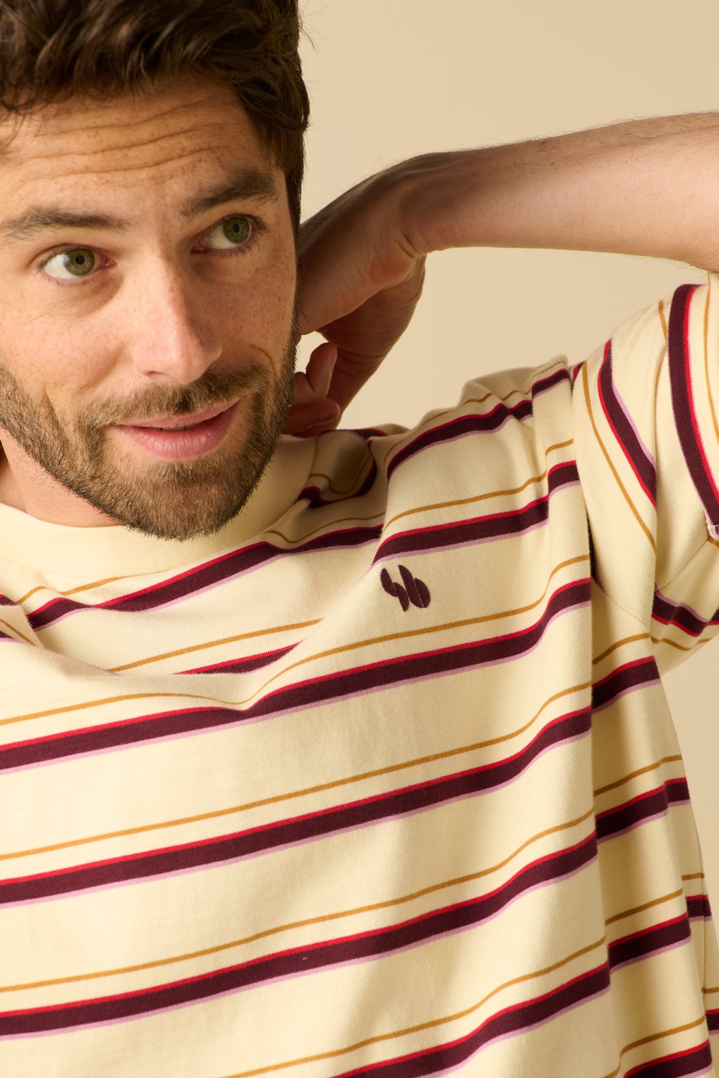 Gestreiftes T-Shirt - weiß