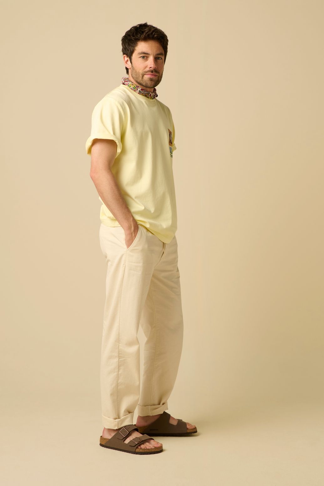 Chino mit mittelhoher Taille - weiß