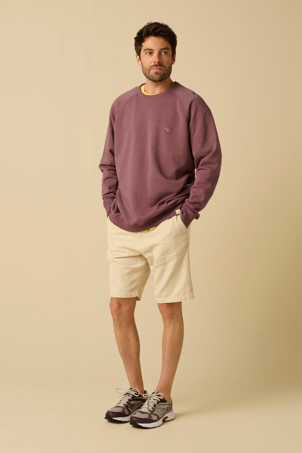 Donkerpaarse sweater