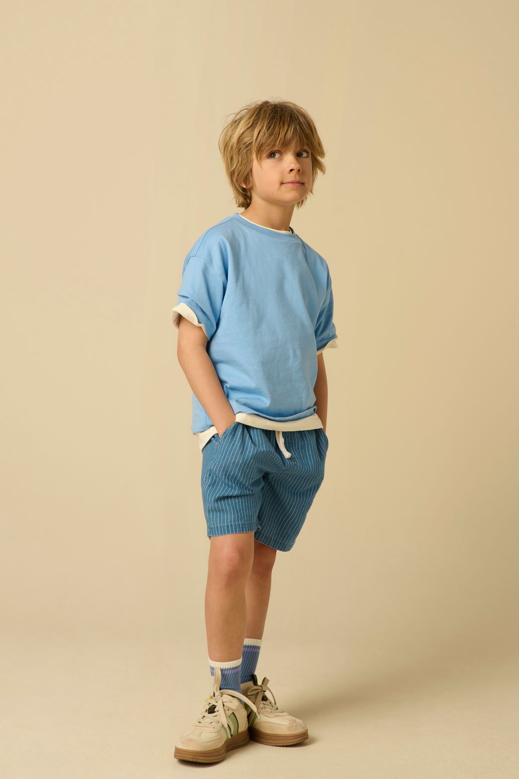 T-shirt ample avec illustration - bleu