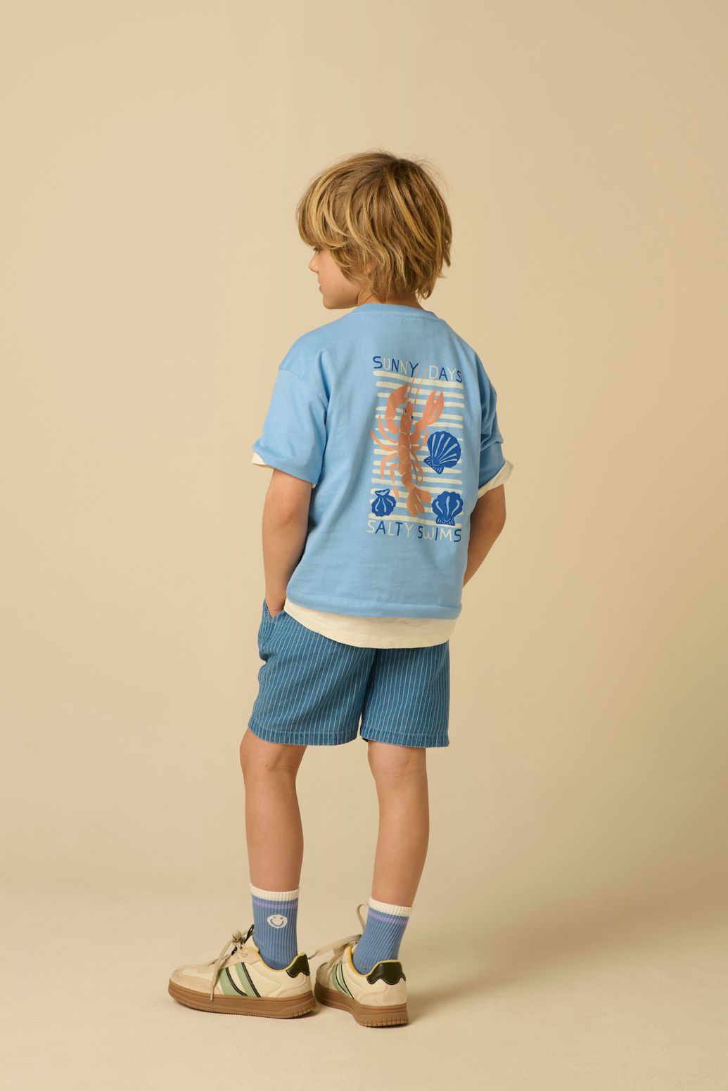 T-shirt ample avec illustration - bleu