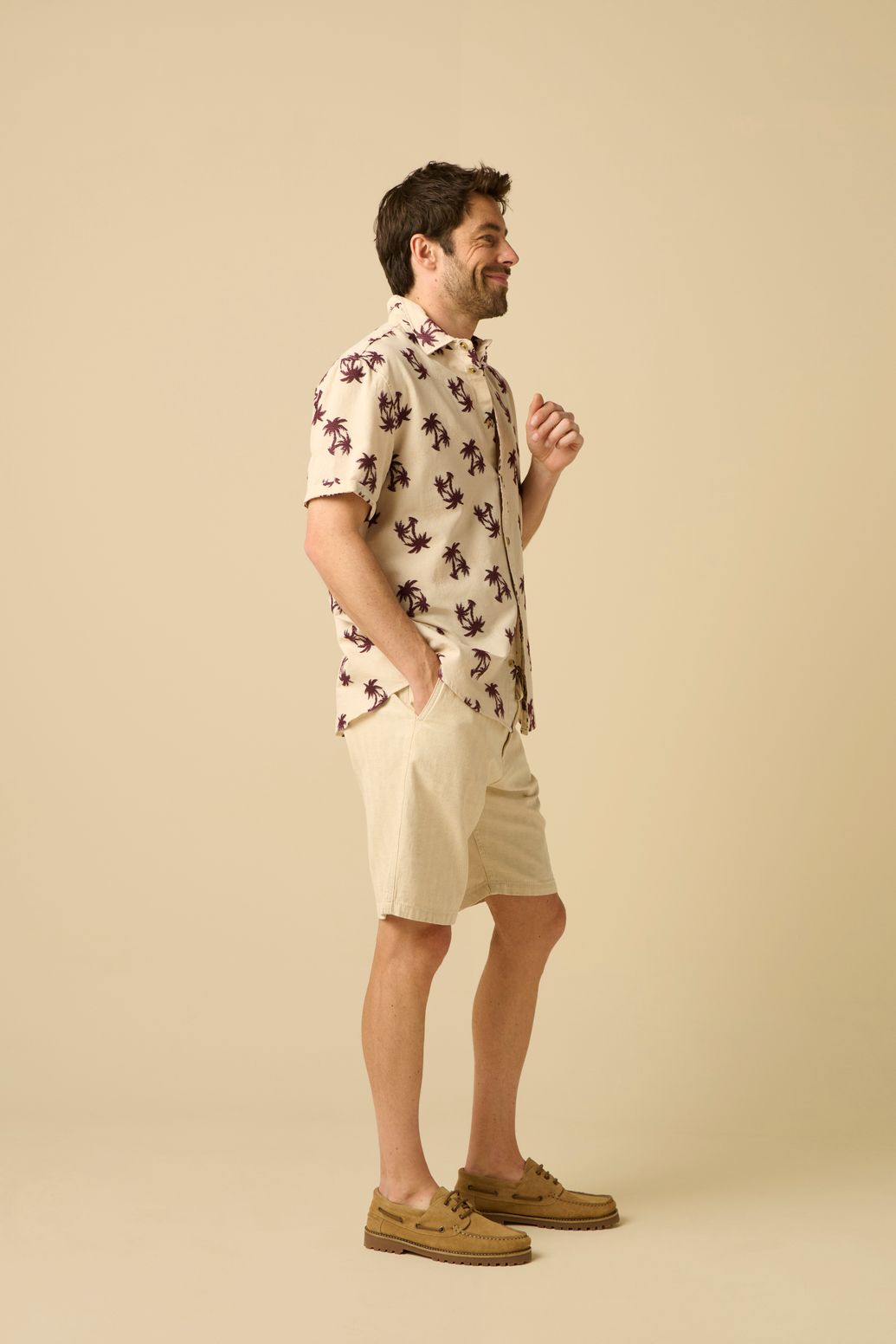 Shorts mit Fischgrätenmuster - weiß