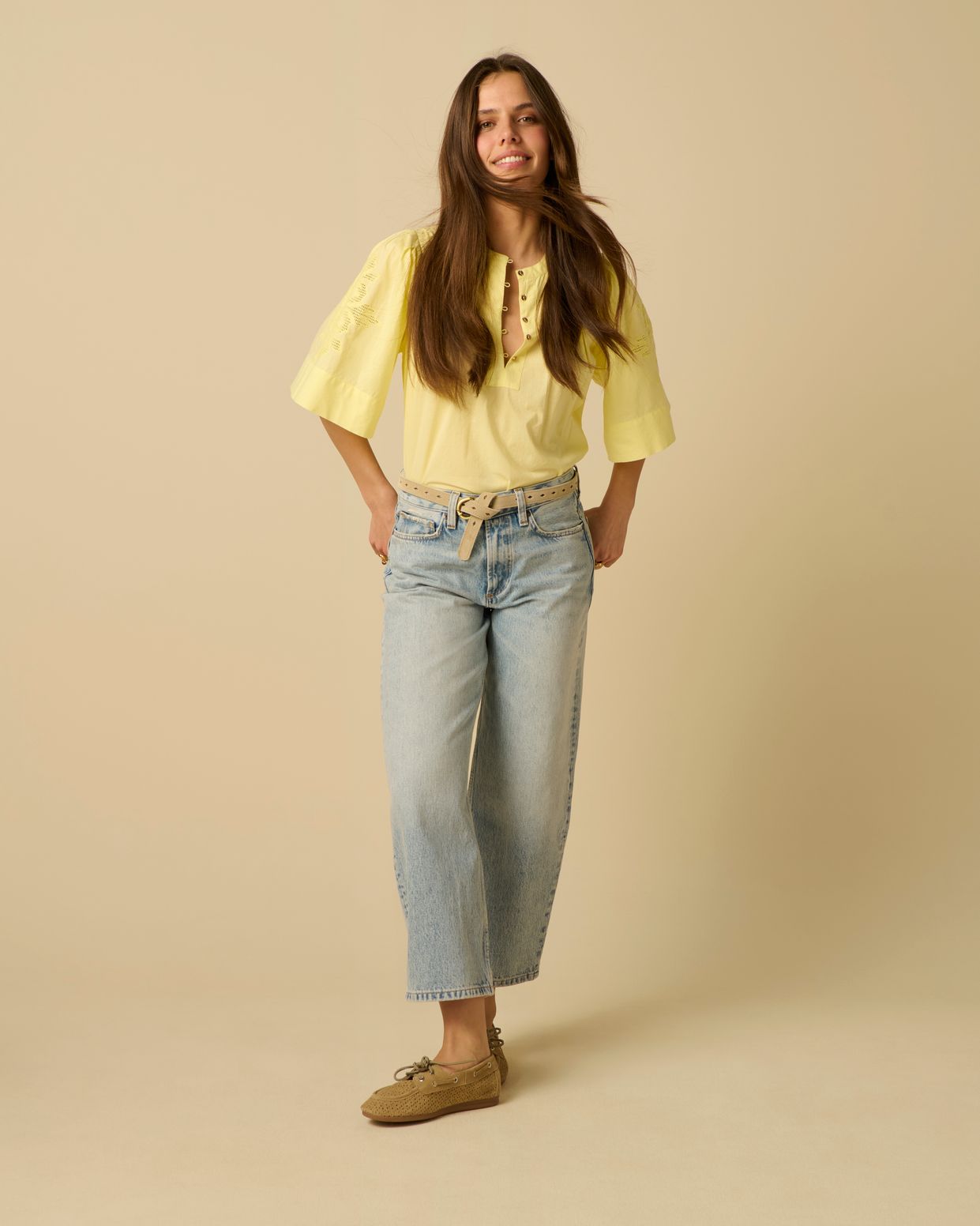 Lichtgele blouse met embroidery