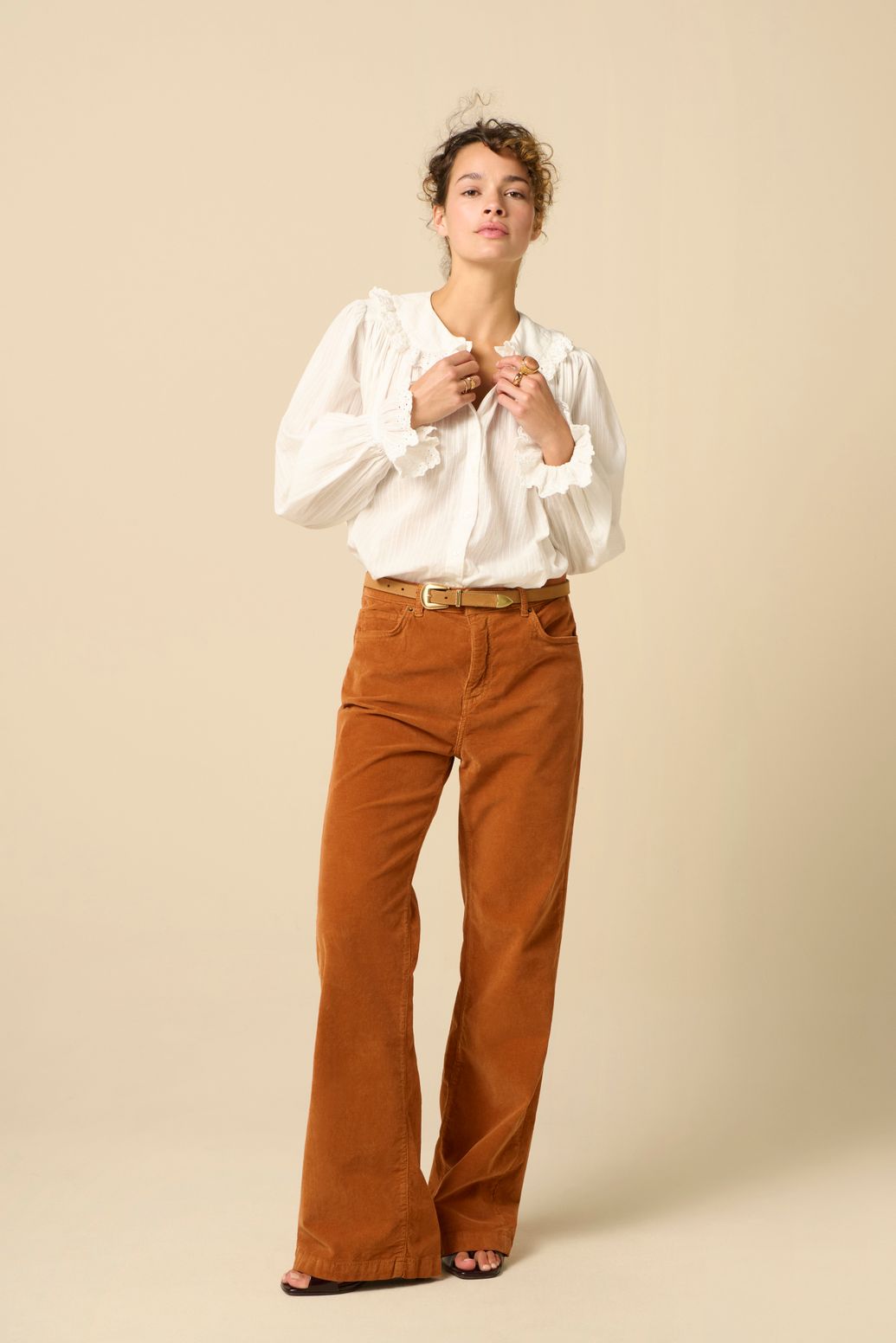 Bluse mit Spitzen-Details - weiß