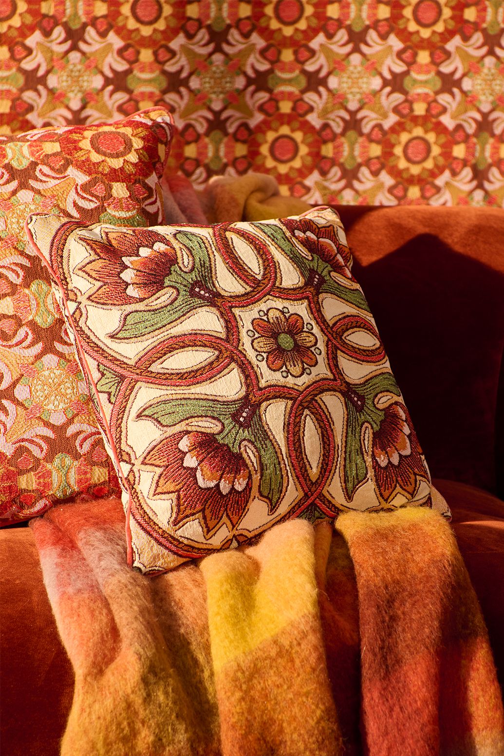 Coussin avec imprimé fleuri - multicolore
