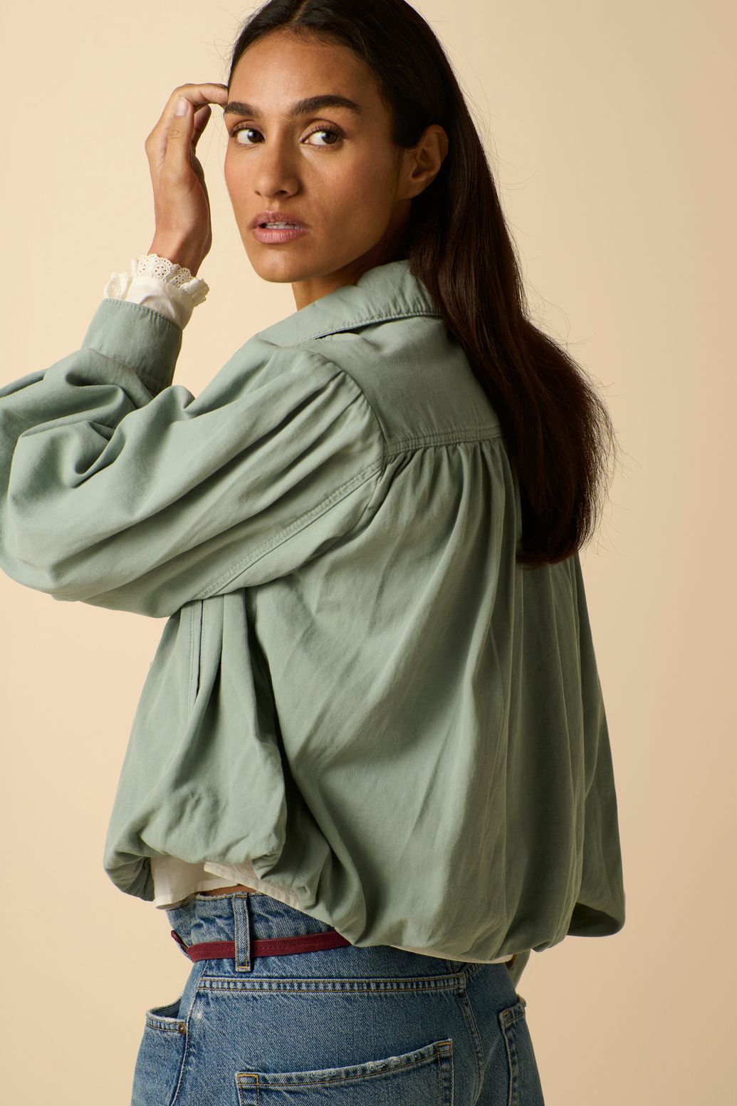 Blauwe cropped mid waist barrel jeans