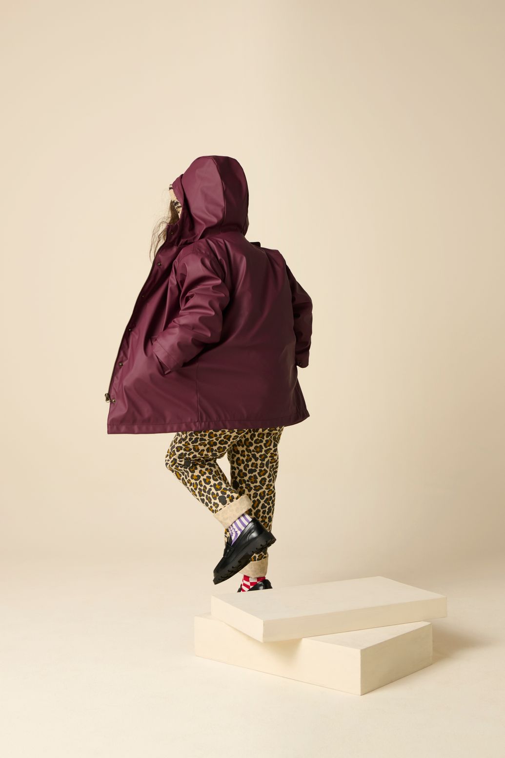 Imperméable avec doublure duveteuse léopard - rouge foncé
