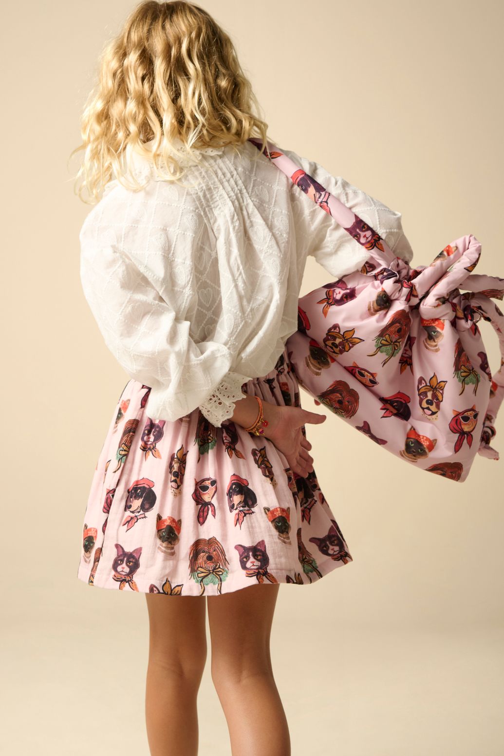 Bluse mit Stickerei-Details - weiß