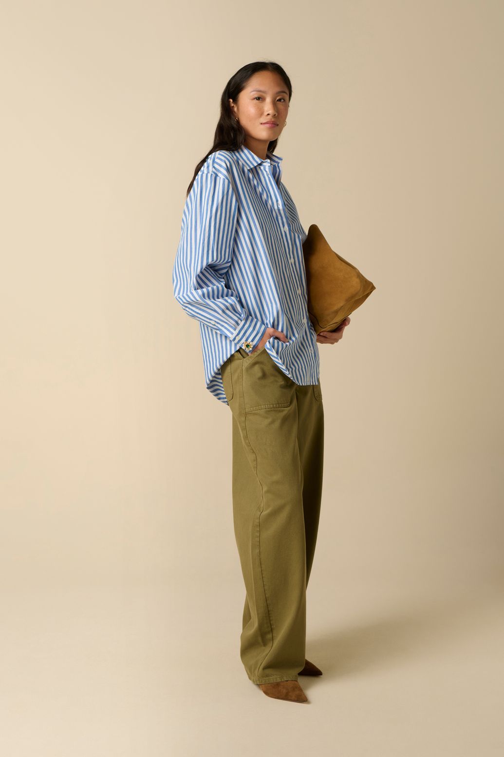 Barrel Jeans mit mittelhoher Taille - dunkelgrün
