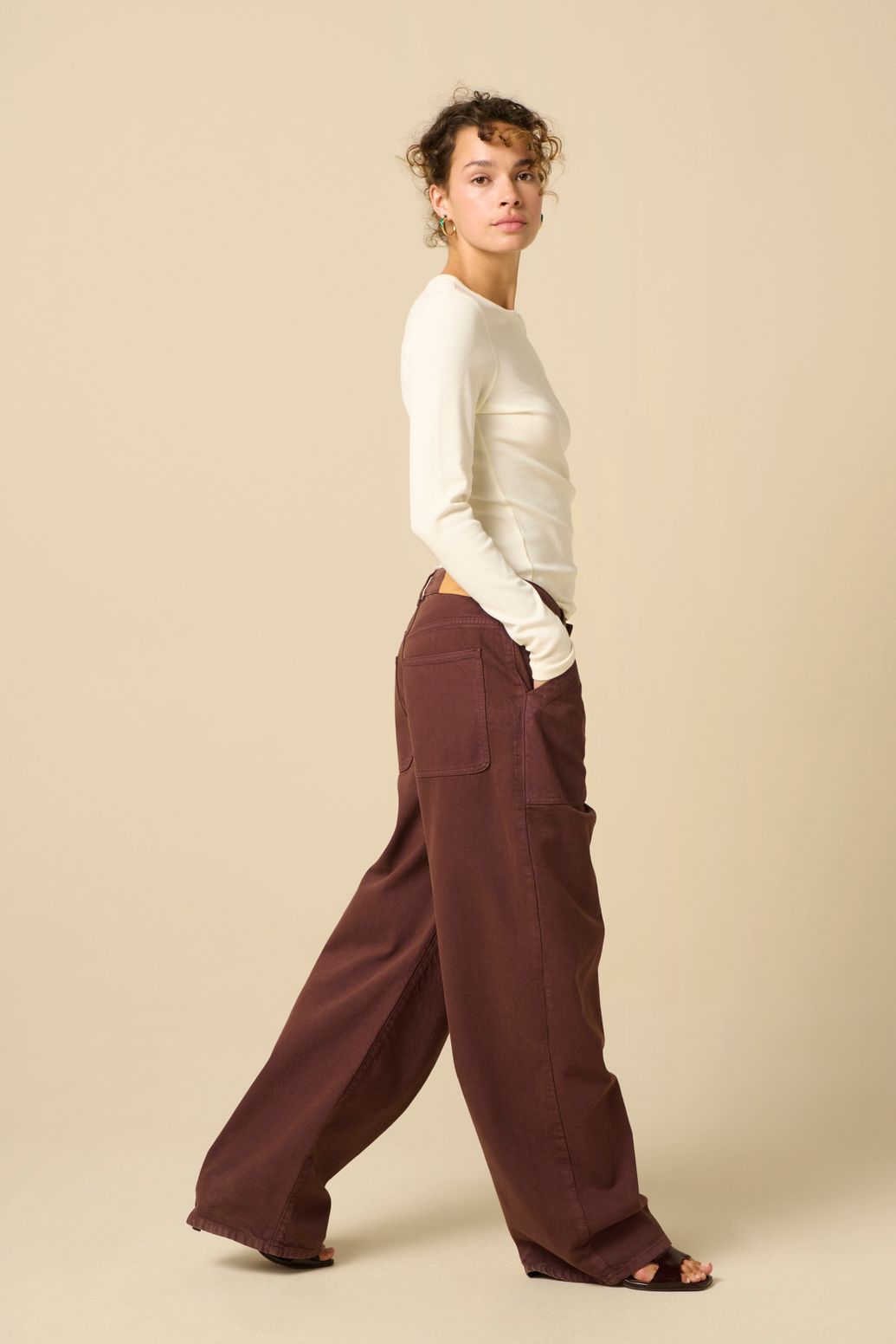 Donkerbruine mid waist barrel broek