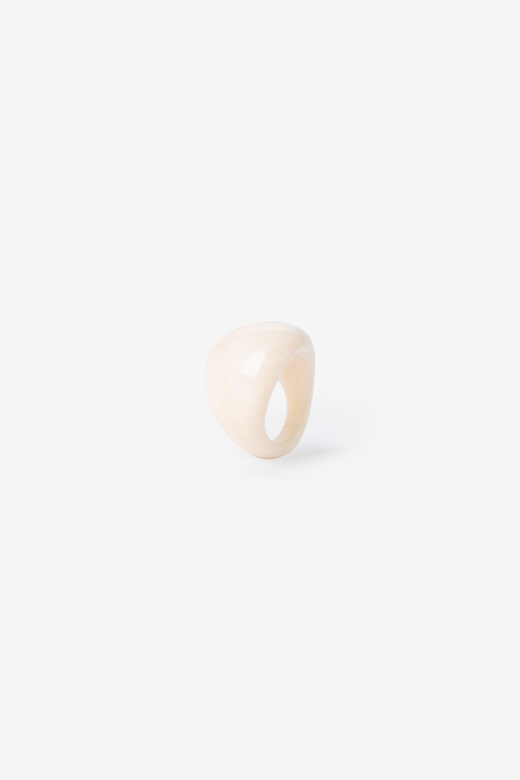 Runder Resin-Ring - weiß