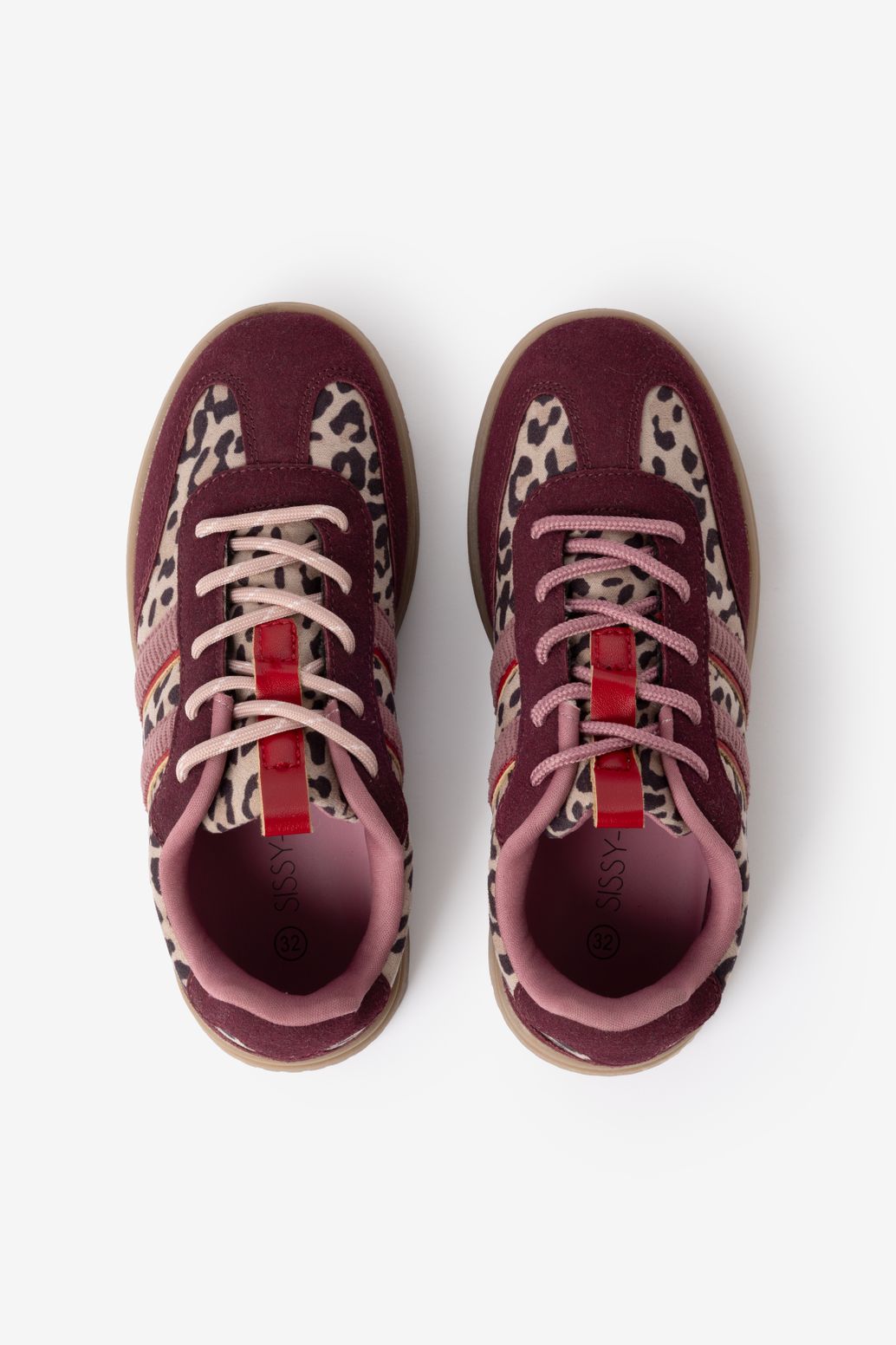 Donkerpaarse sneakers met leopard print