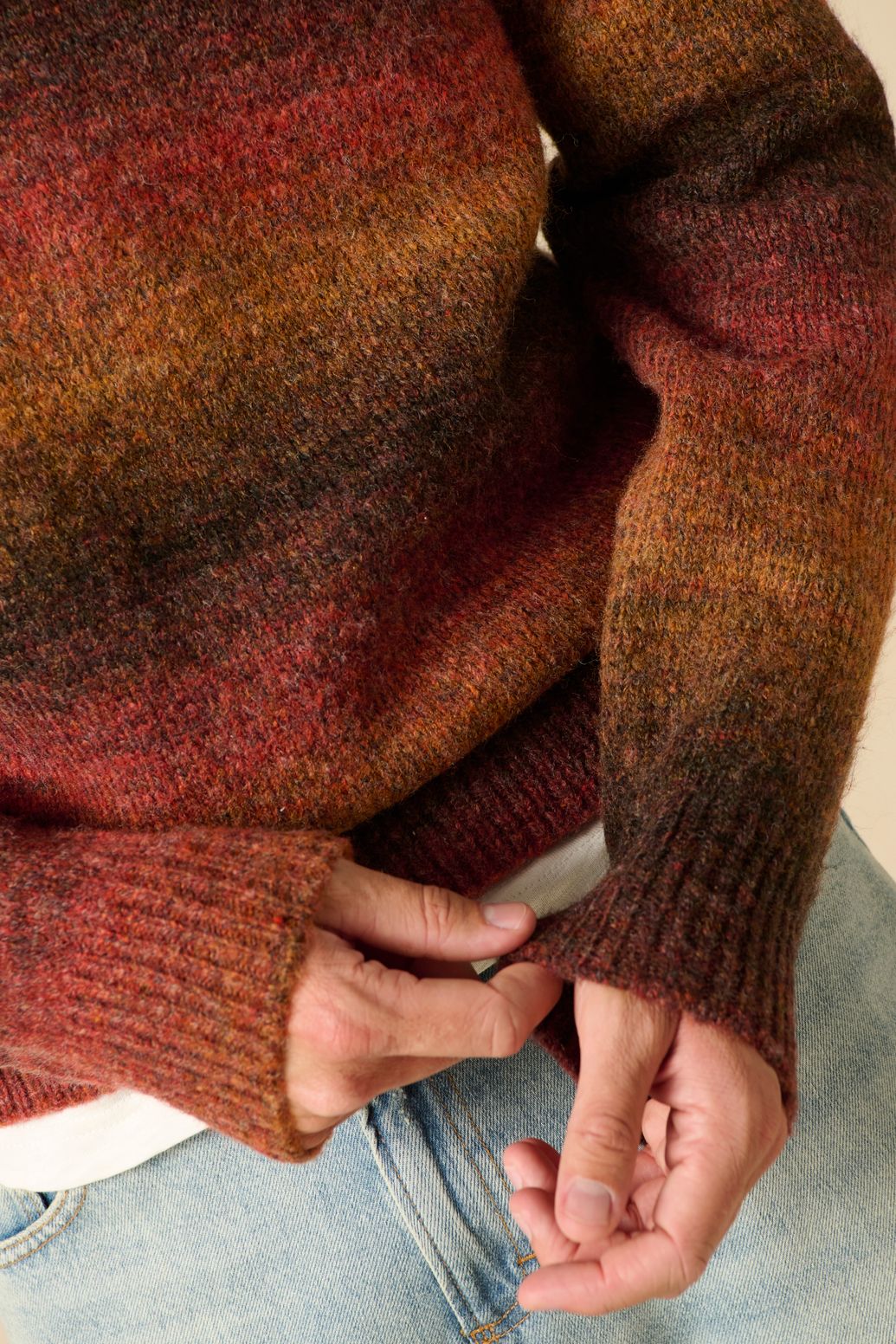 Pull rayé avec effet dégradé - rouge foncé
