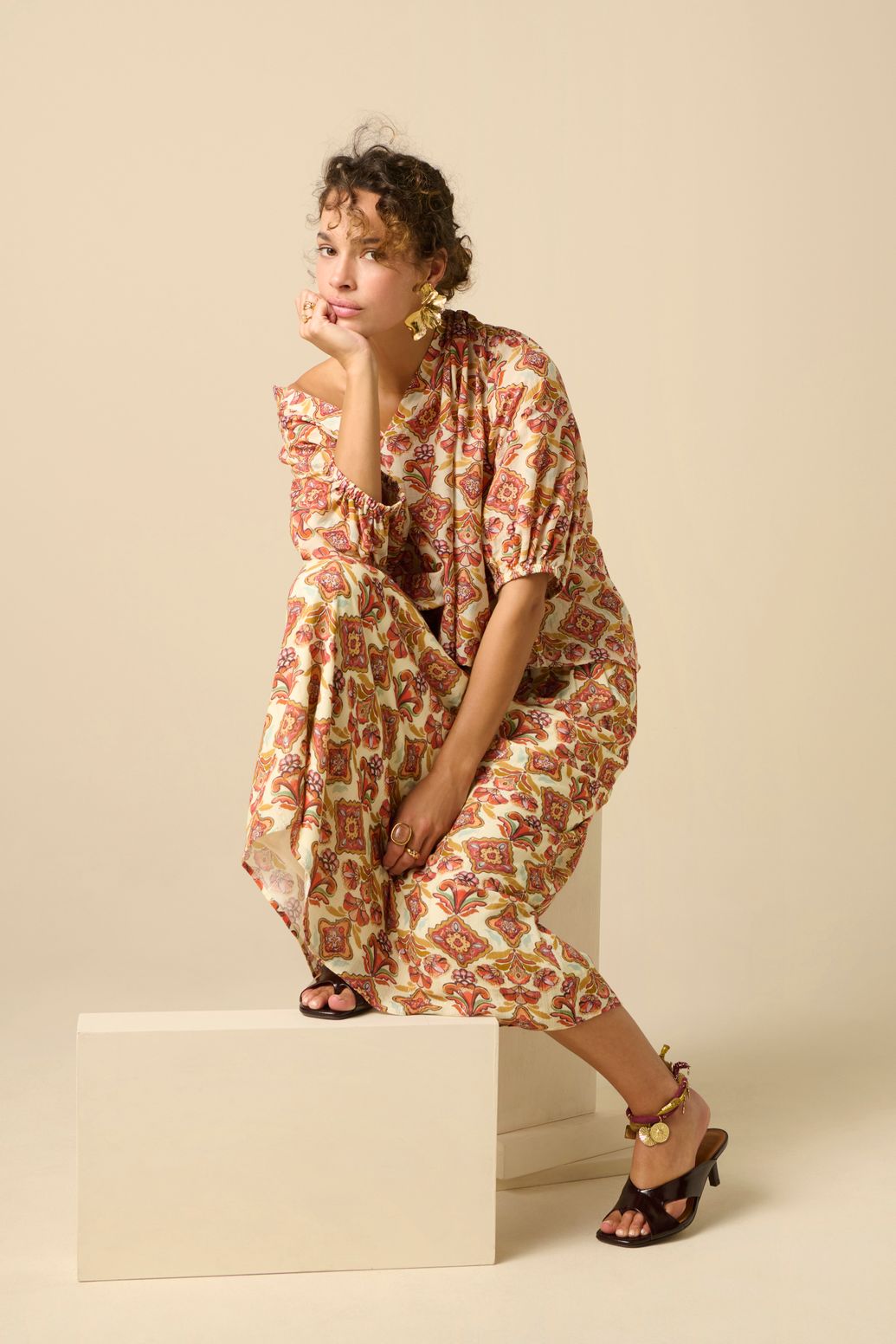 Blouse avec imprimé fleuri - blanc