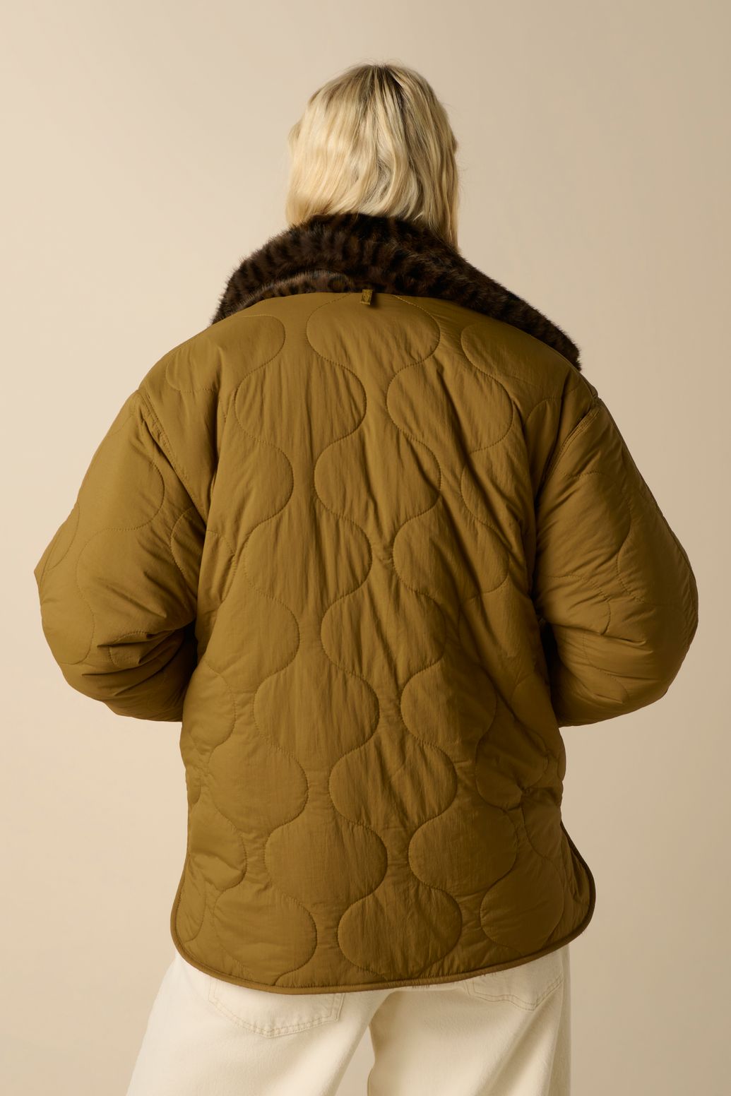 Donkerbruine reversible faux fur jas