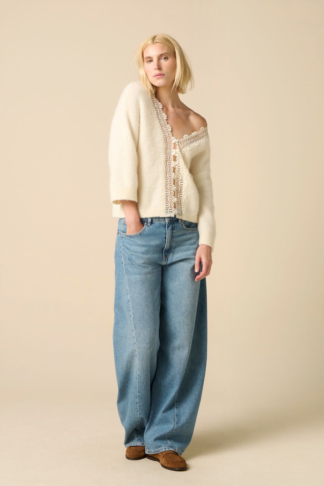 Pull réversible avec dentelle - beige