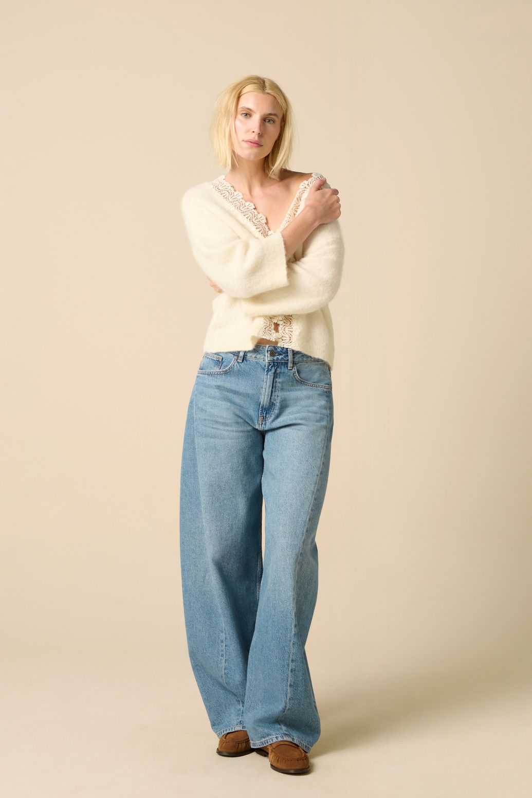 Pullover mit Spitze zum Wenden - beige