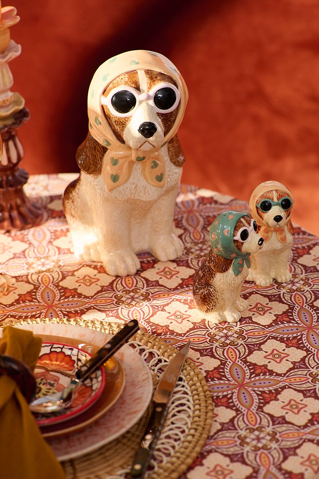 Multicolour vaas hond
